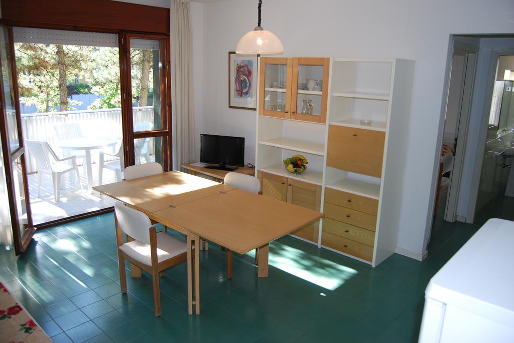 Appartamenti Vacanza Albatros Lignano Sabbiadoro Extérieur photo