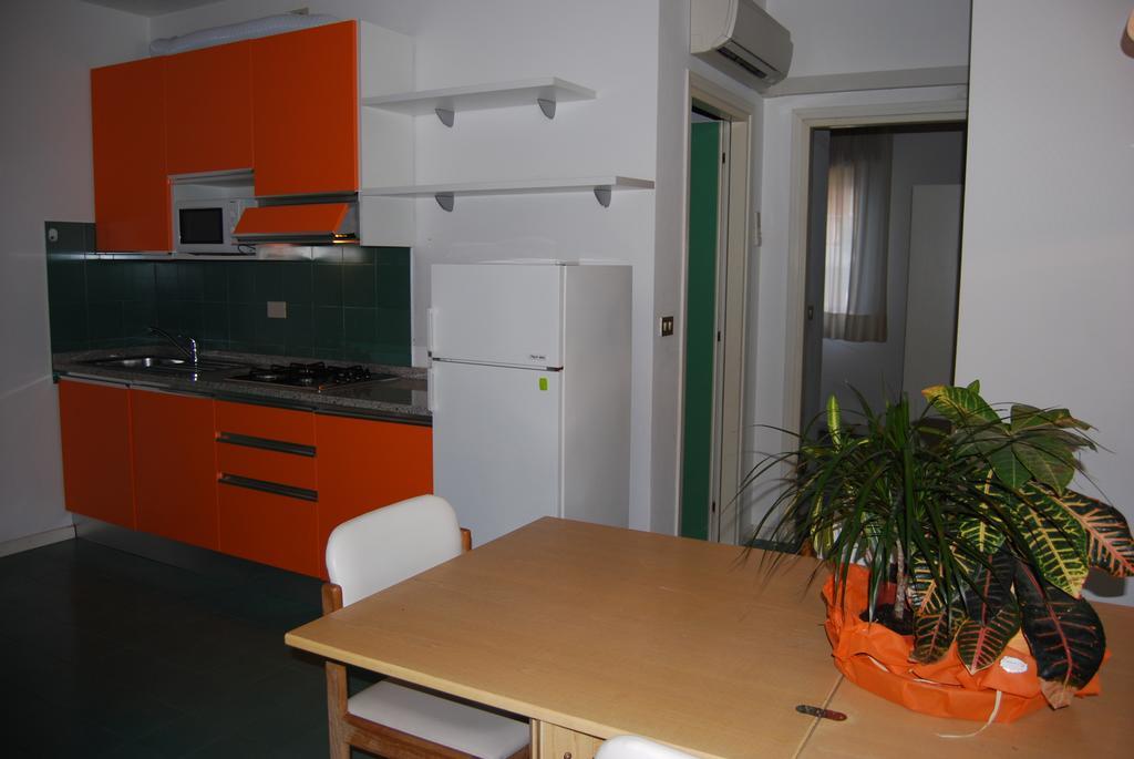 Appartamenti Vacanza Albatros Lignano Sabbiadoro Extérieur photo