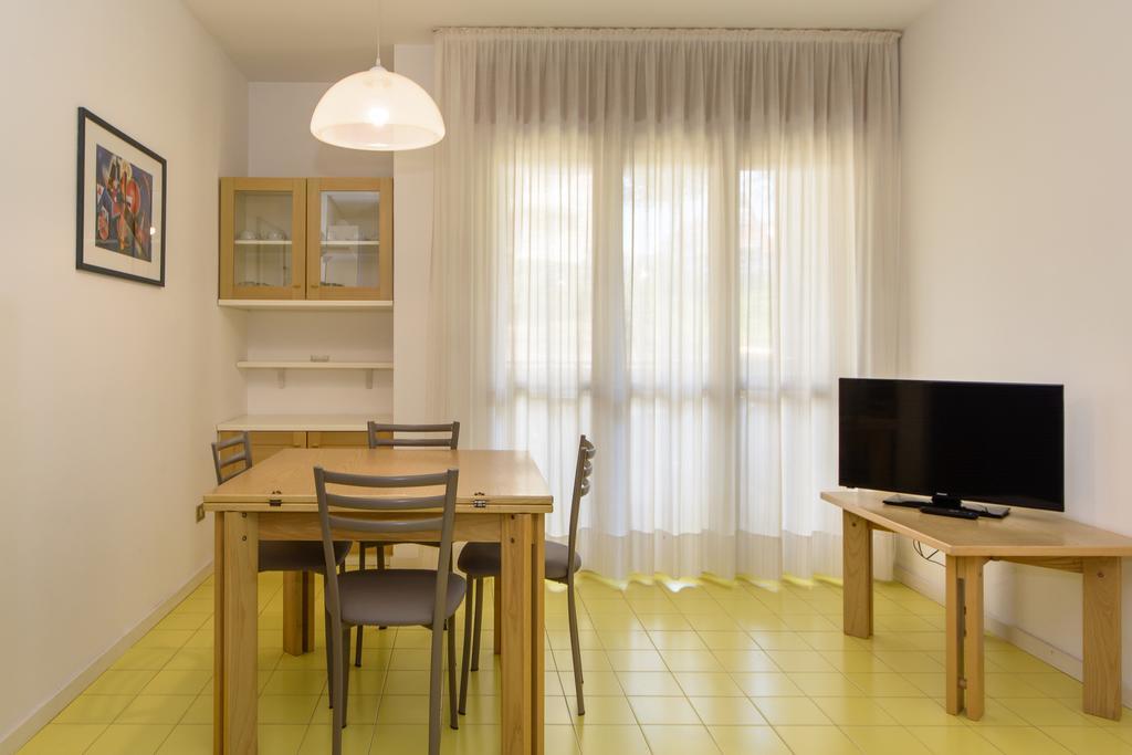 Appartamenti Vacanza Albatros Lignano Sabbiadoro Extérieur photo