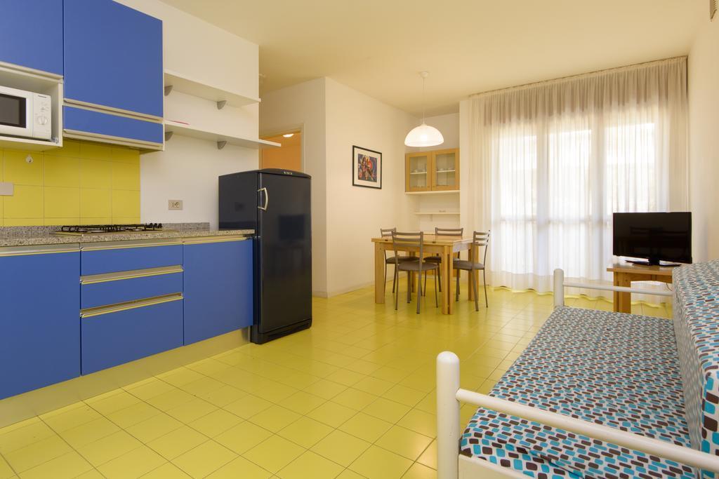 Appartamenti Vacanza Albatros Lignano Sabbiadoro Extérieur photo