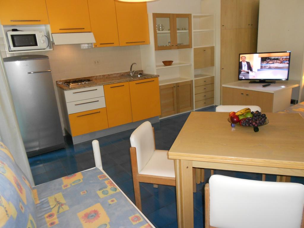 Appartamenti Vacanza Albatros Lignano Sabbiadoro Extérieur photo