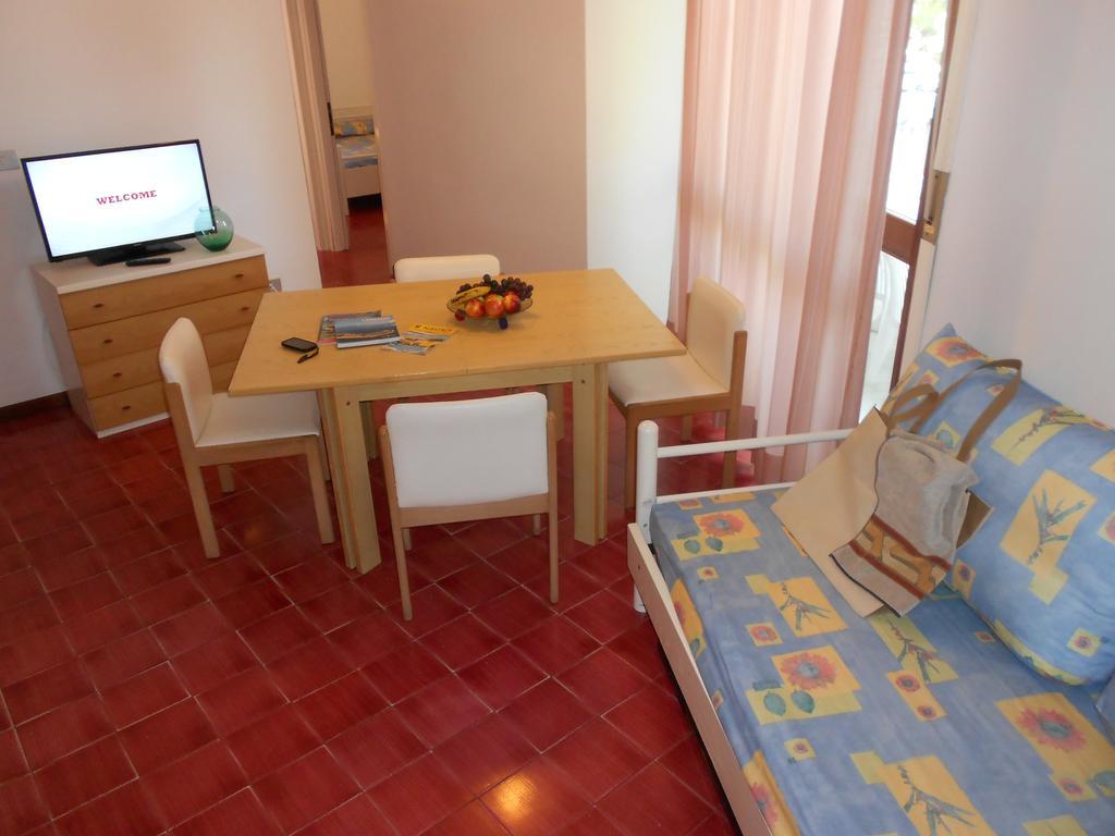 Appartamenti Vacanza Albatros Lignano Sabbiadoro Extérieur photo