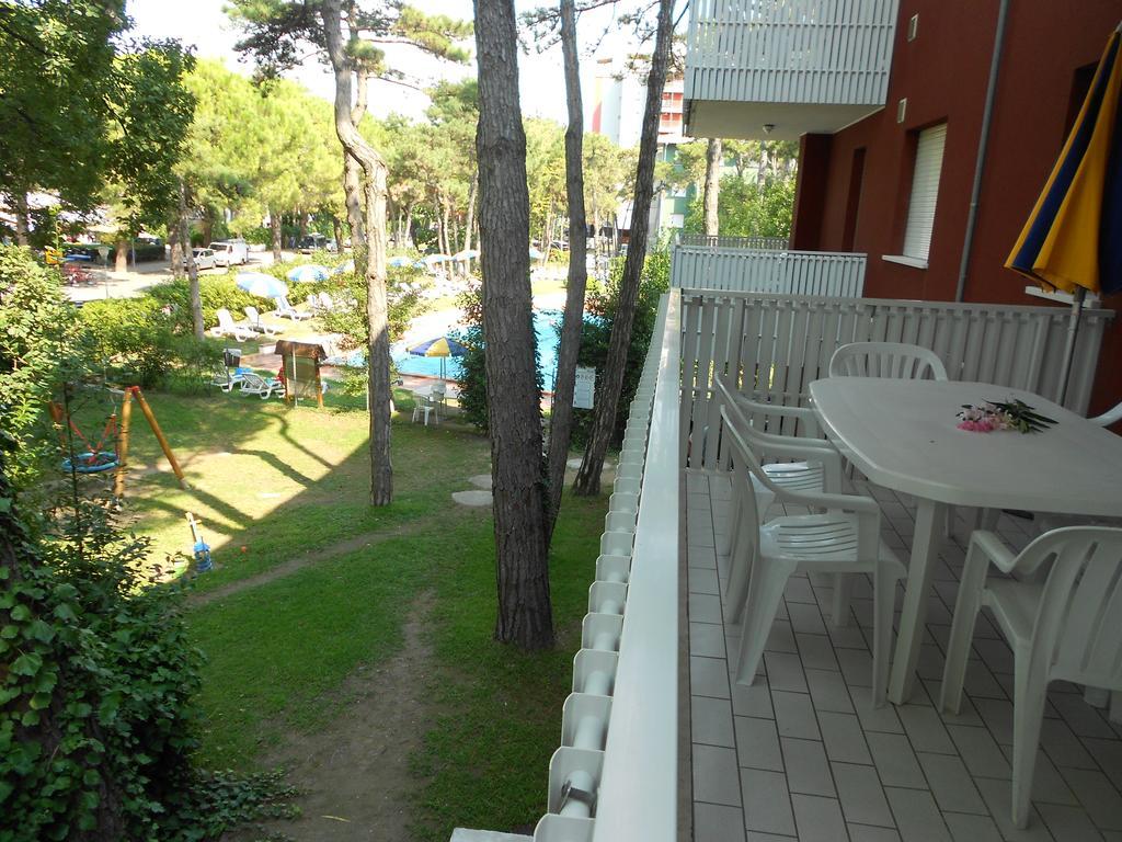 Appartamenti Vacanza Albatros Lignano Sabbiadoro Extérieur photo