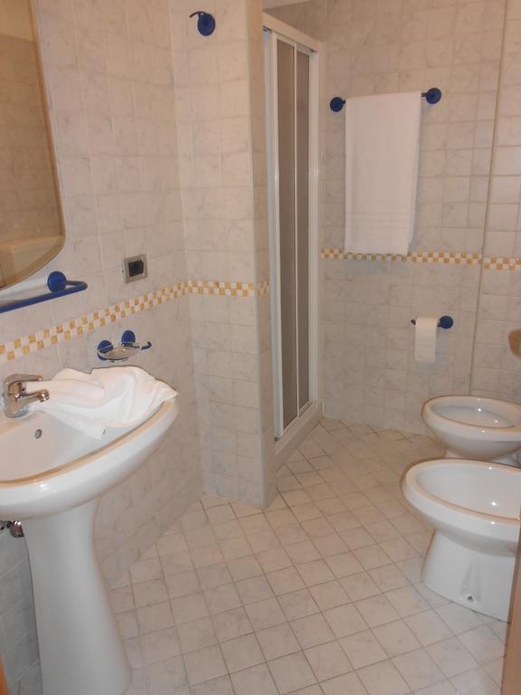Appartamenti Vacanza Albatros Lignano Sabbiadoro Extérieur photo