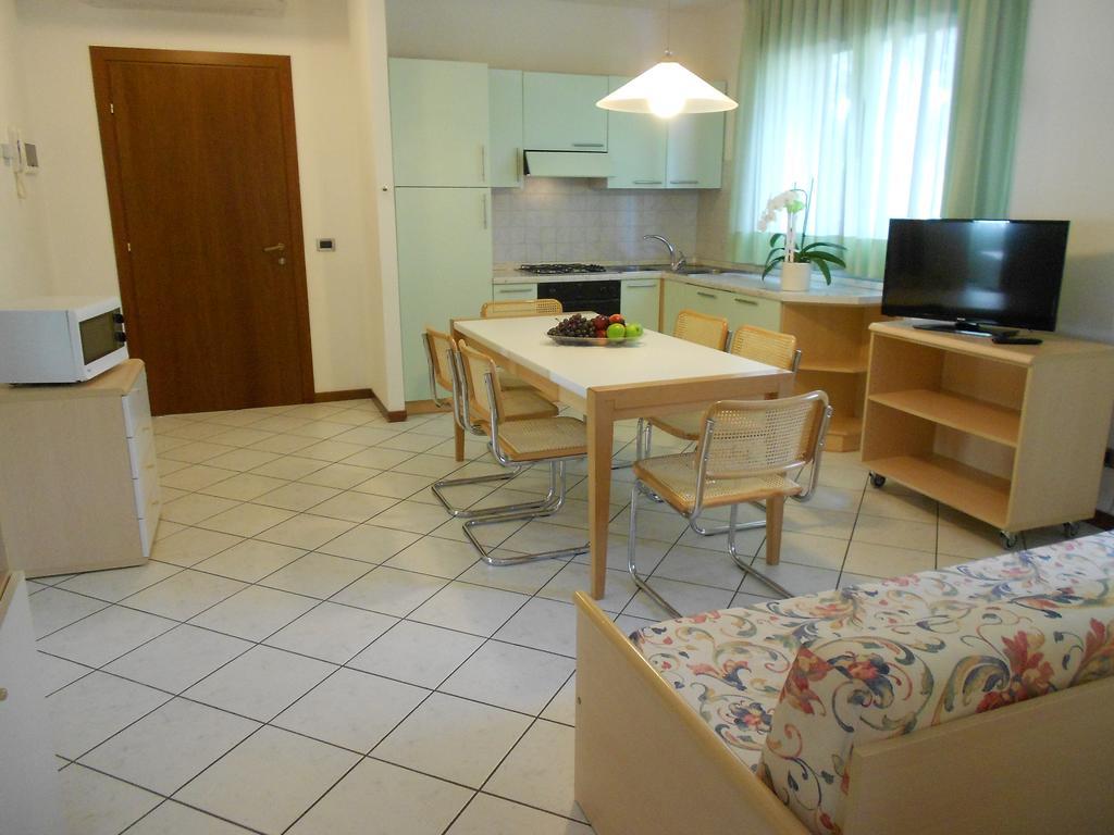 Appartamenti Vacanza Albatros Lignano Sabbiadoro Extérieur photo